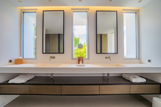 VILLA LUNA BEDROOM4 7