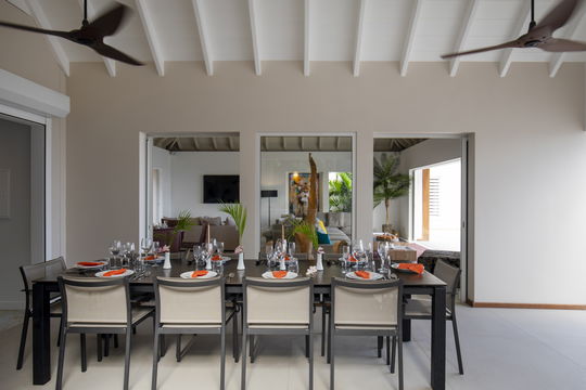 VILLA KRYSTEL KITCHEN & DINING AREA 2