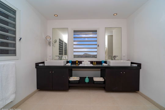 VILLA MINOU BEDROOM2 7