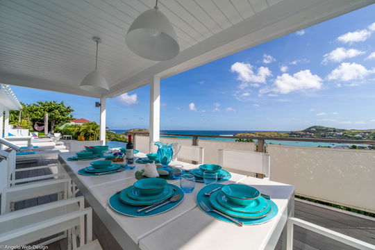 VILLA MINOU KITCHEN & DINING AREA 4
