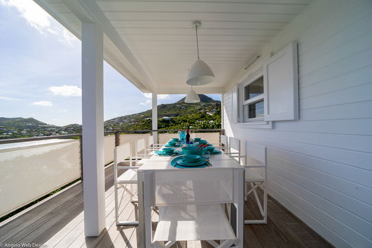 VILLA MINOU KITCHEN & DINING AREA 7