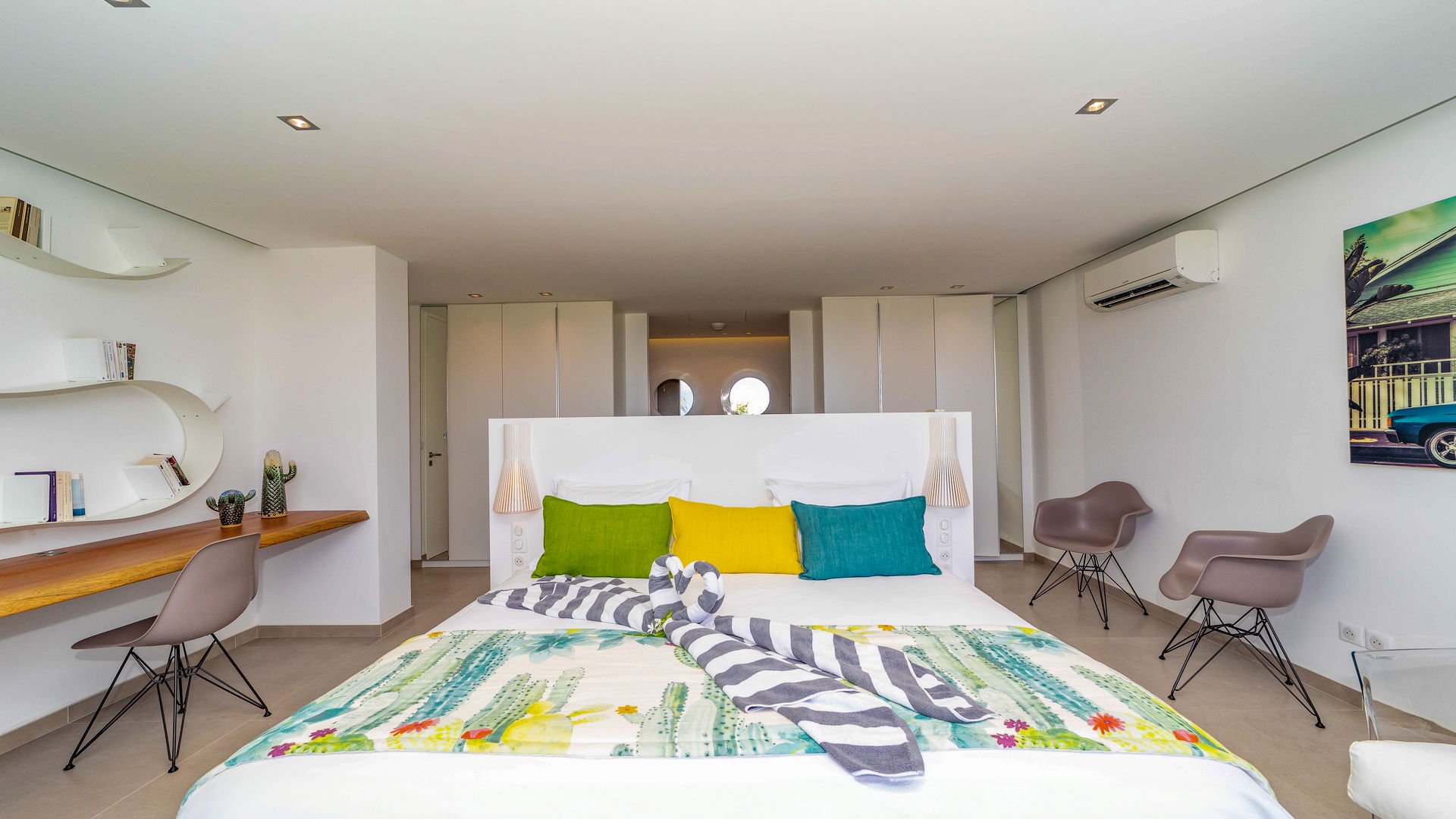 BEDROOM 4