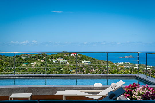 VILLA FEYROUZ POOL & TERRACE 13