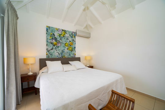 VILLA GROS ILETS BEDROOM1 2