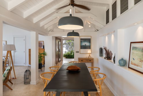 VILLA ARAWAK KITCHEN & DINING AREA 1