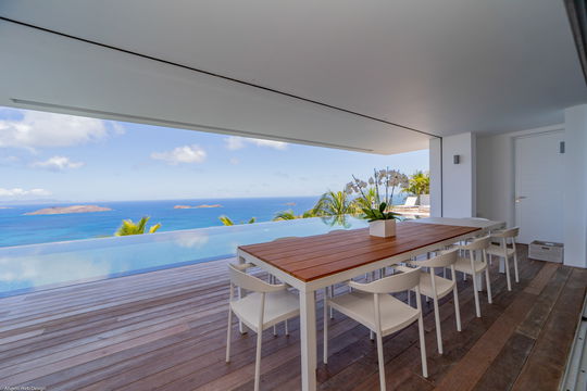 VILLA GINGER KITCHEN & DINING AREA 5