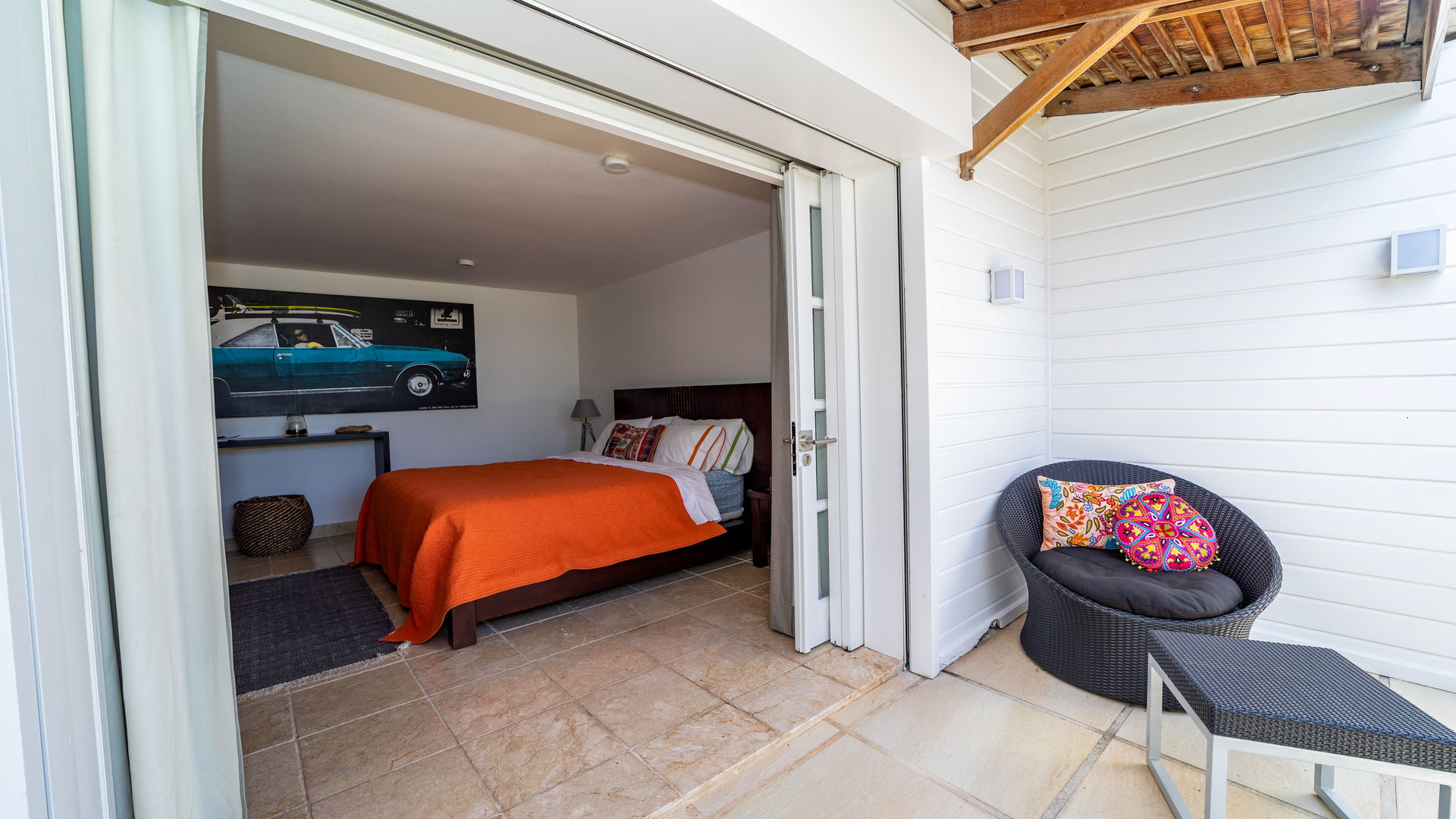 BEDROOM 2