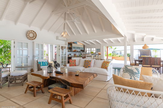 VILLA NALA LIVING AREA 2