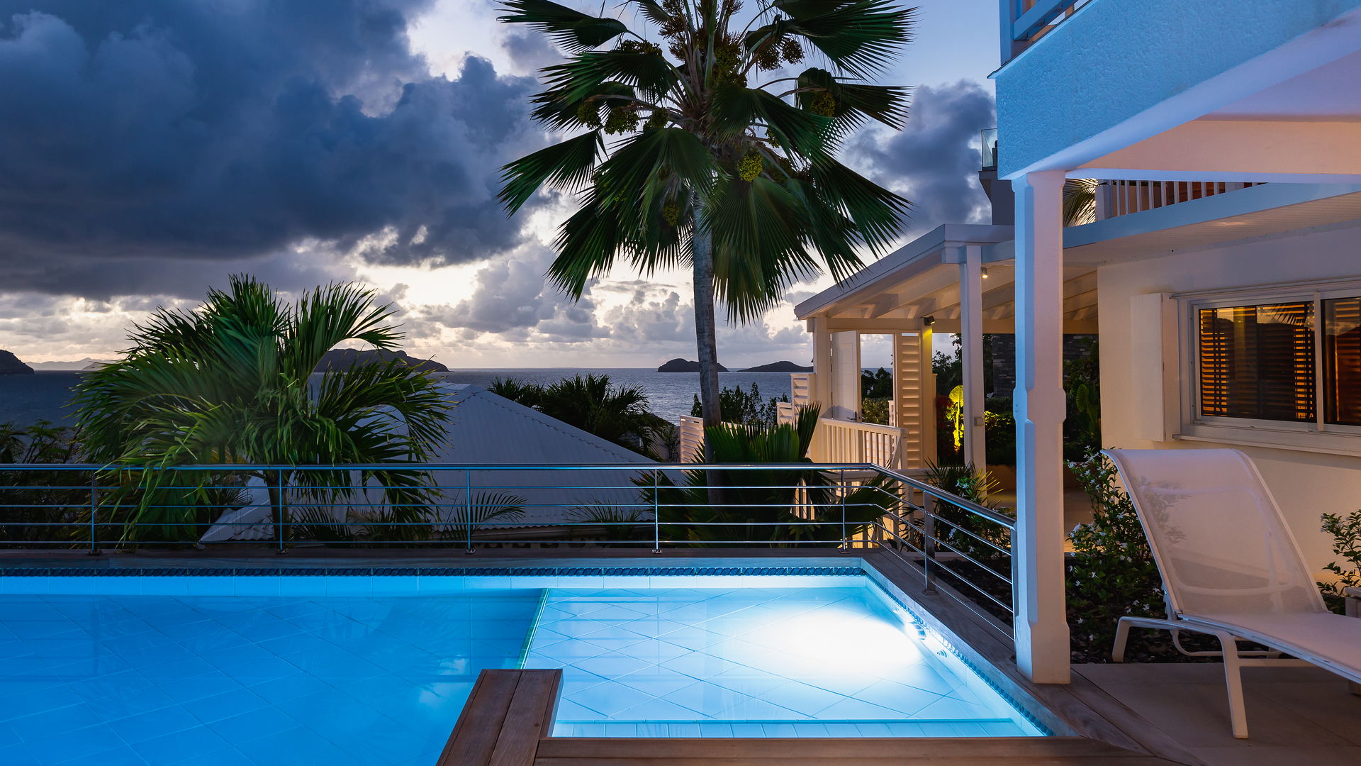 BY NIGHT