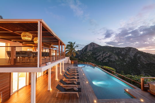VILLA JABLE BY NIGHT 8
