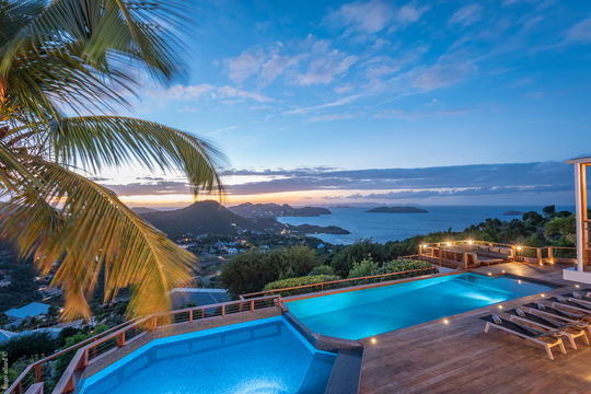 VILLA JABLE BY NIGHT 9