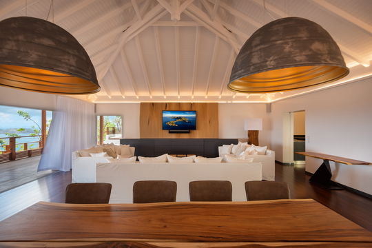 VILLA JABLE KITCHEN & DINING AREA 3