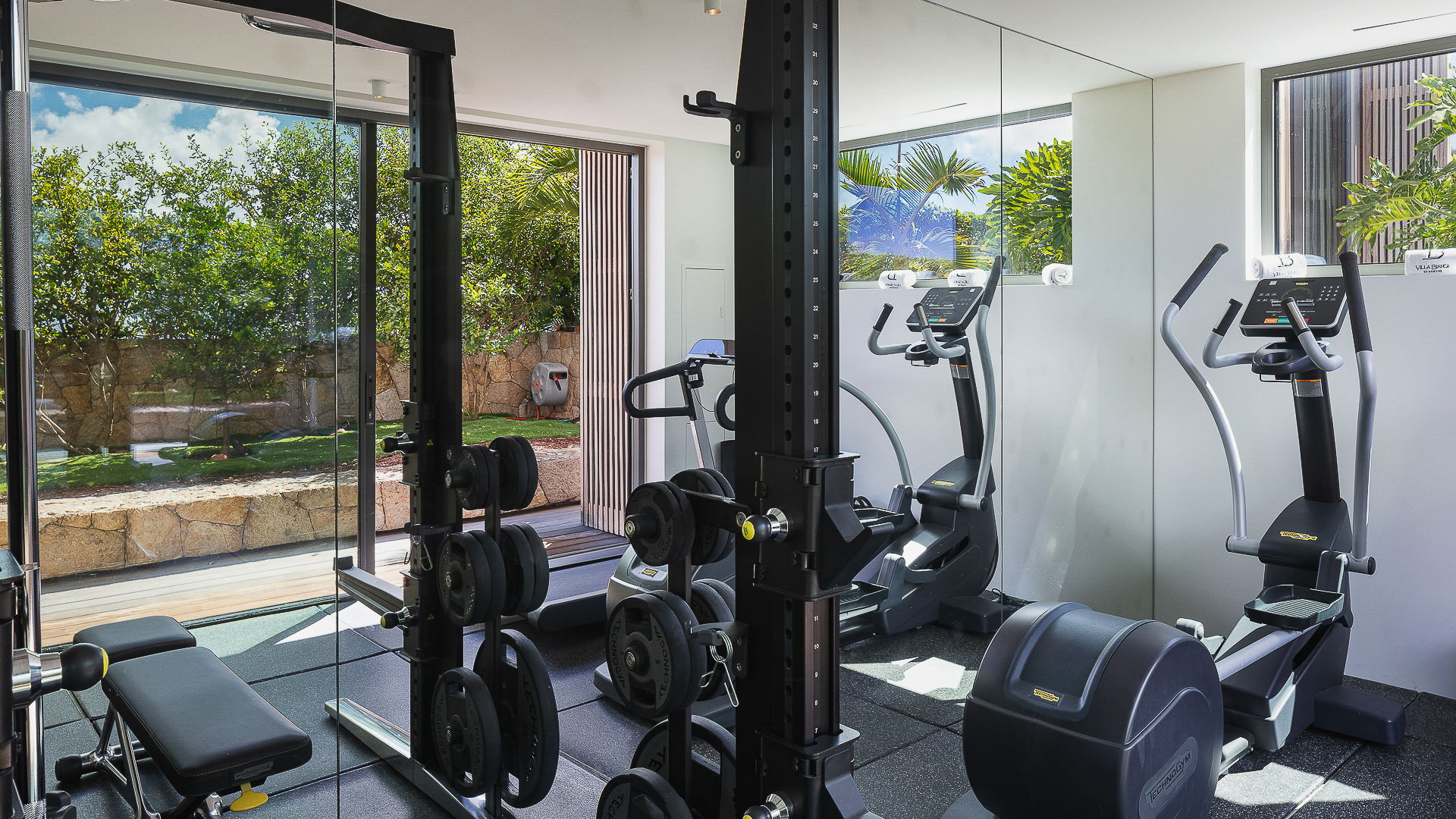FITNESS AREA