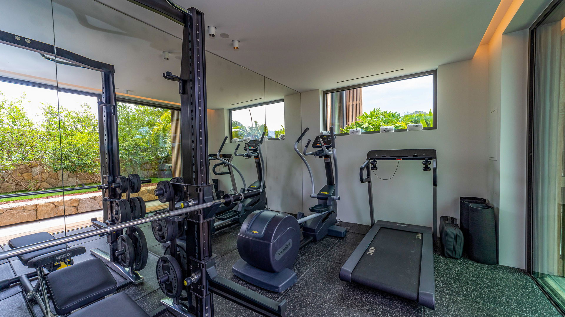 FITNESS AREA