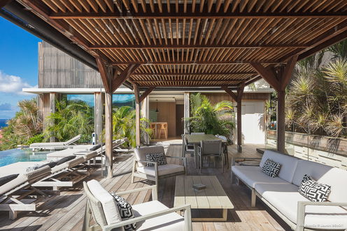 VILLA BIANCA OUTDOOR LOUNGE AREA 4