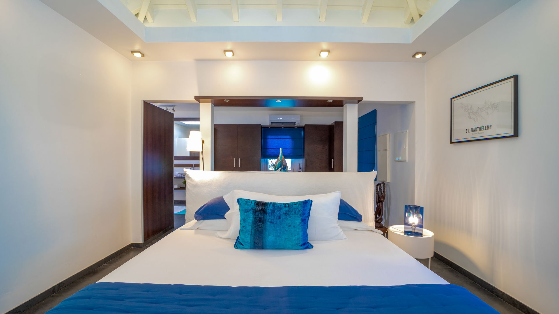 BEDROOM 1