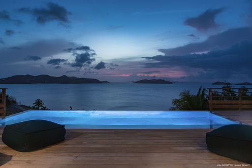 VILLA ADHARRA BY NIGHT 1