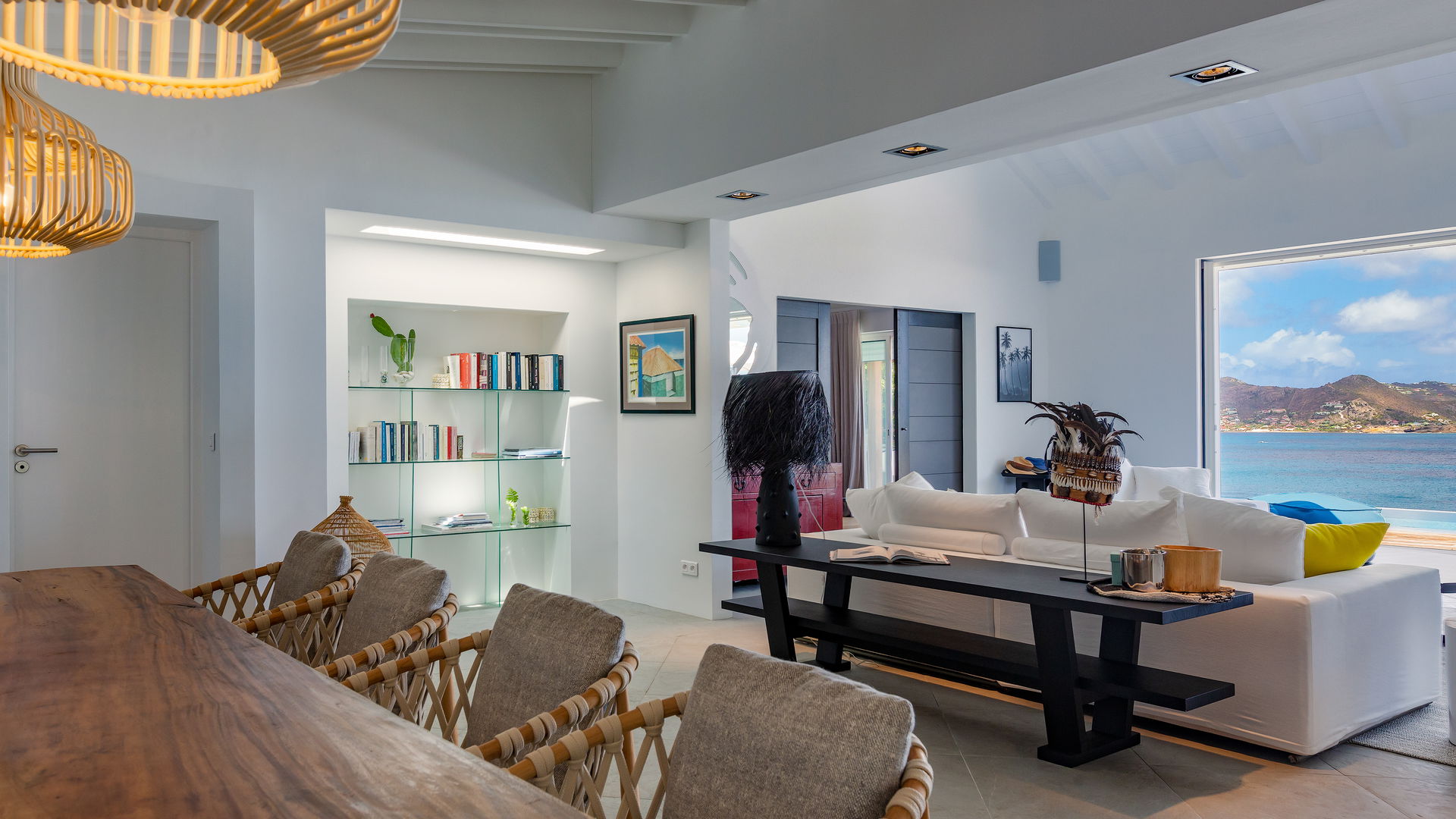 DINING AREAS