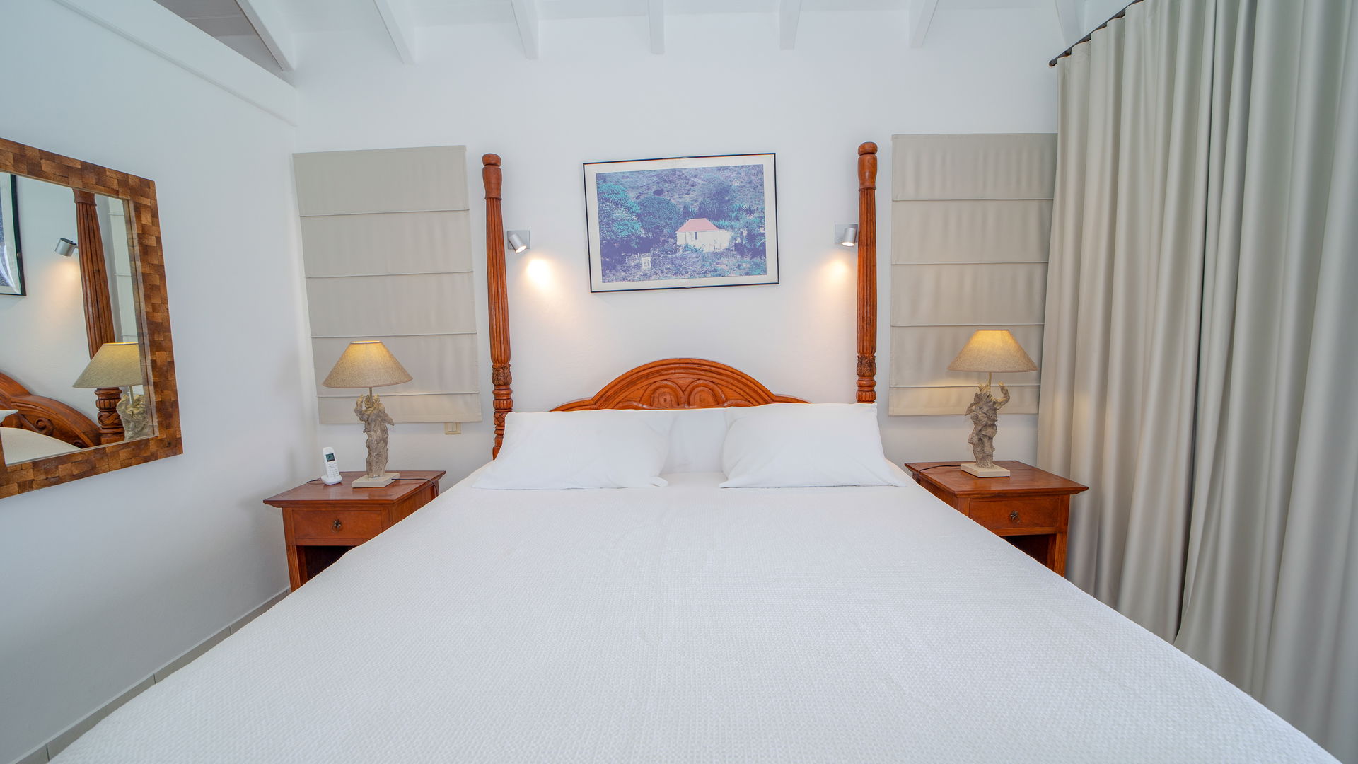 BEDROOM 1