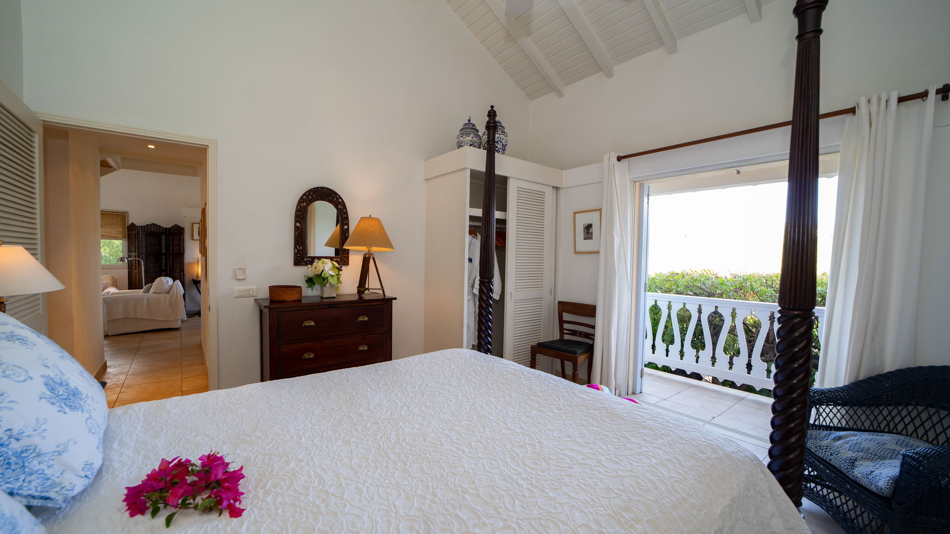 BEDROOM 1