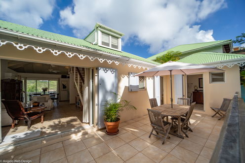 VILLA CASE & CUISINE LIVING & DINING AREAS 8