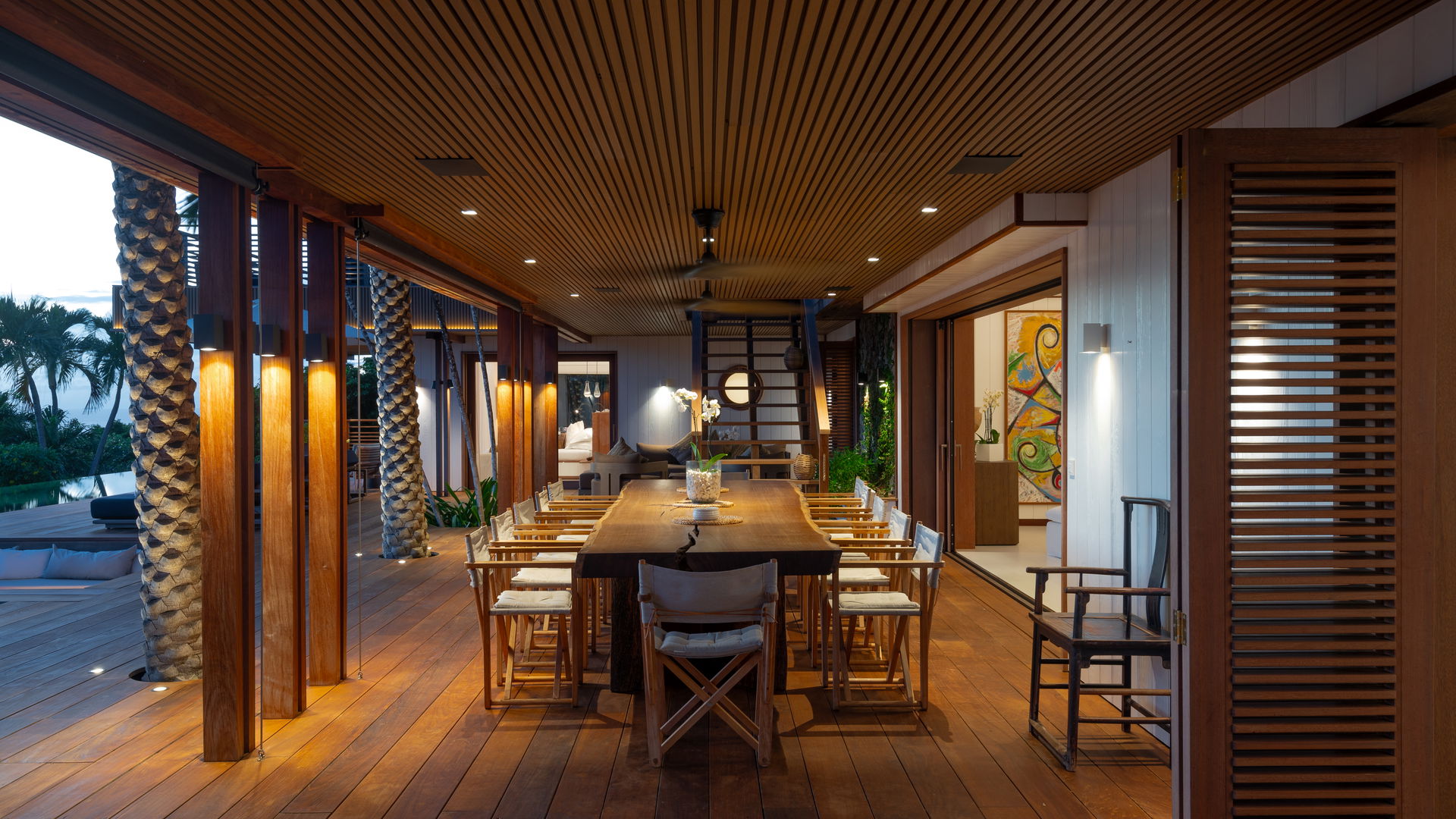KITCHEN & DINING AREA