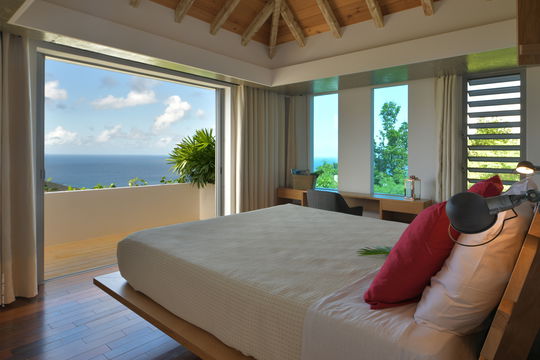 VILLA NATURE BEDROOM1 1