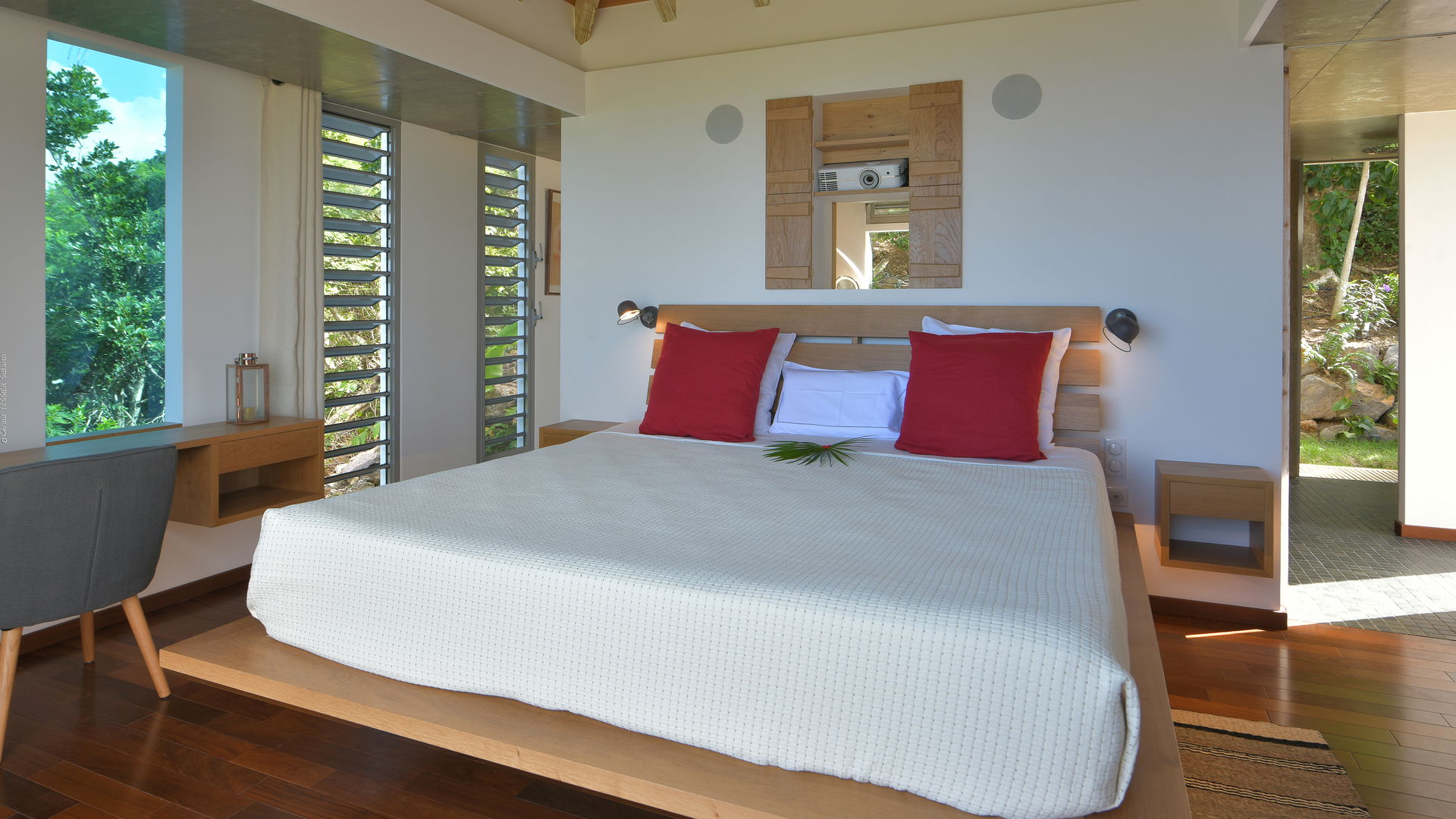 BEDROOM 1