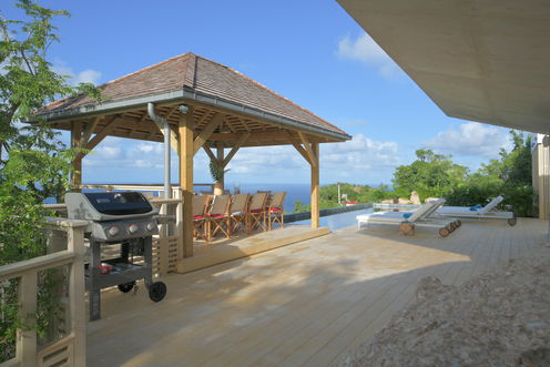 VILLA NATURE DINING AREA 3