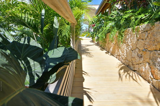 VILLA NATURE OUTDOORS 6