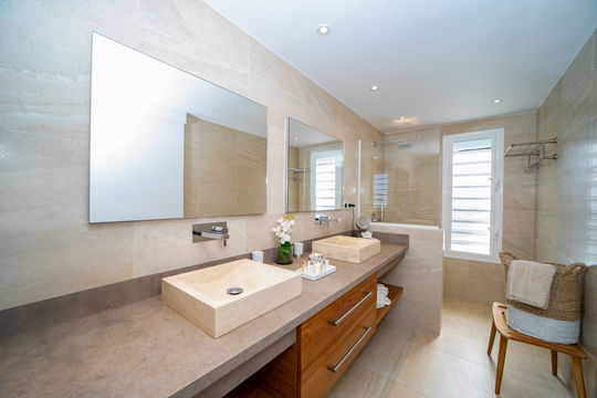 VILLA CYPRAEA BEDROOM2 6