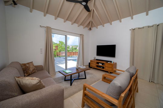 VILLA CYPRAEA LIVING AREA 2