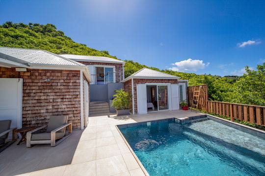 VILLA CYPRAEA POOL & TERRACE 3