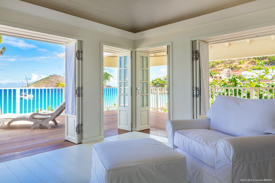 VILLA ELA BEDROOM1 2