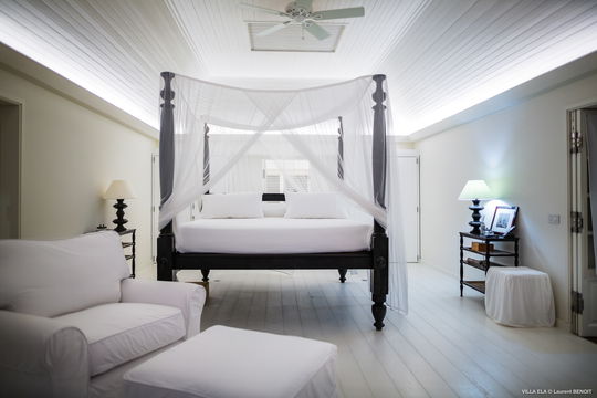 VILLA ELA BEDROOM1 9