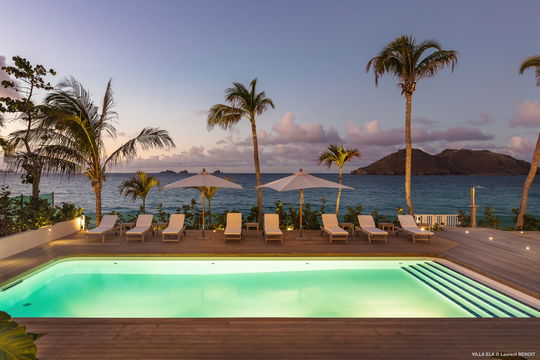 VILLA ELA BY NIGHT 2