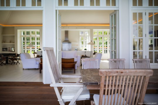 VILLA ELA KITCHEN & DINING AREA 6