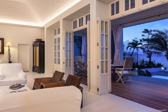 VILLA ELA LIVING AREA 14