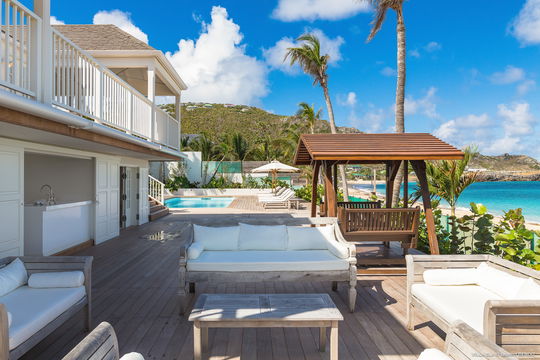 VILLA ELA OUTDOOR LOUNGE AREA 2