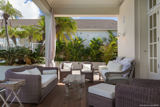 VILLA ELA OUTDOOR LOUNGE AREA 7