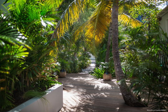 VILLA ELA OUTDOORS 3