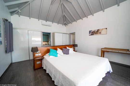 VILLA PLEASURE BEDROOM3 7