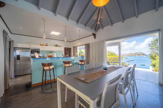 VILLA PLEASURE KITCHEN & DINING AREA 2