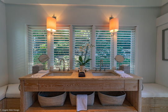 VILLA MARY BEDROOM1 11