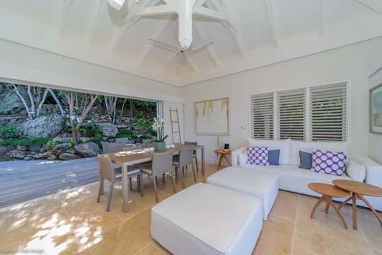 VILLA MARY KITCHEN & DINING AREA 1