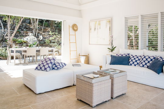VILLA MARY LIVING AREA 11