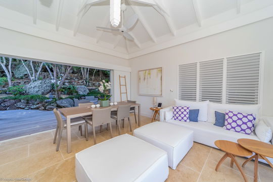VILLA MARY LIVING AREA 2