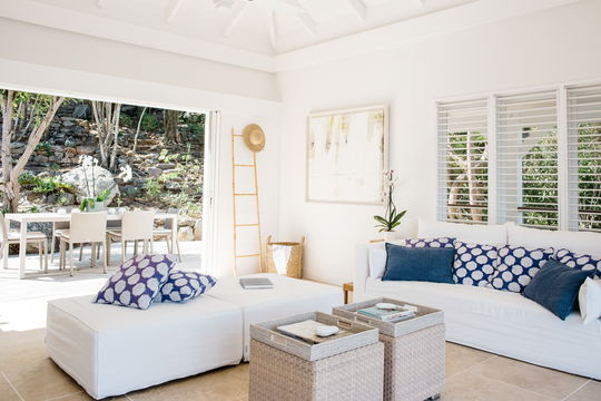 VILLA MARY LIVING AREA 9