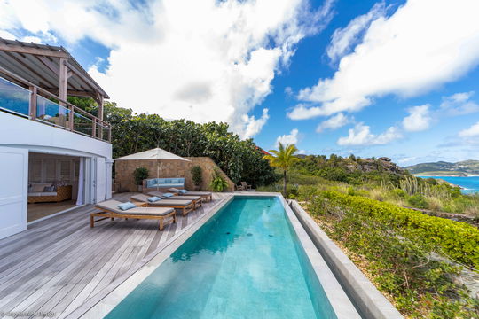 VILLA MARY POOL & TERRACE 4