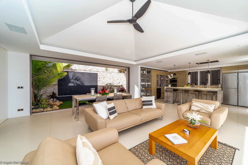 VILLA LAO LIVING AREA 4